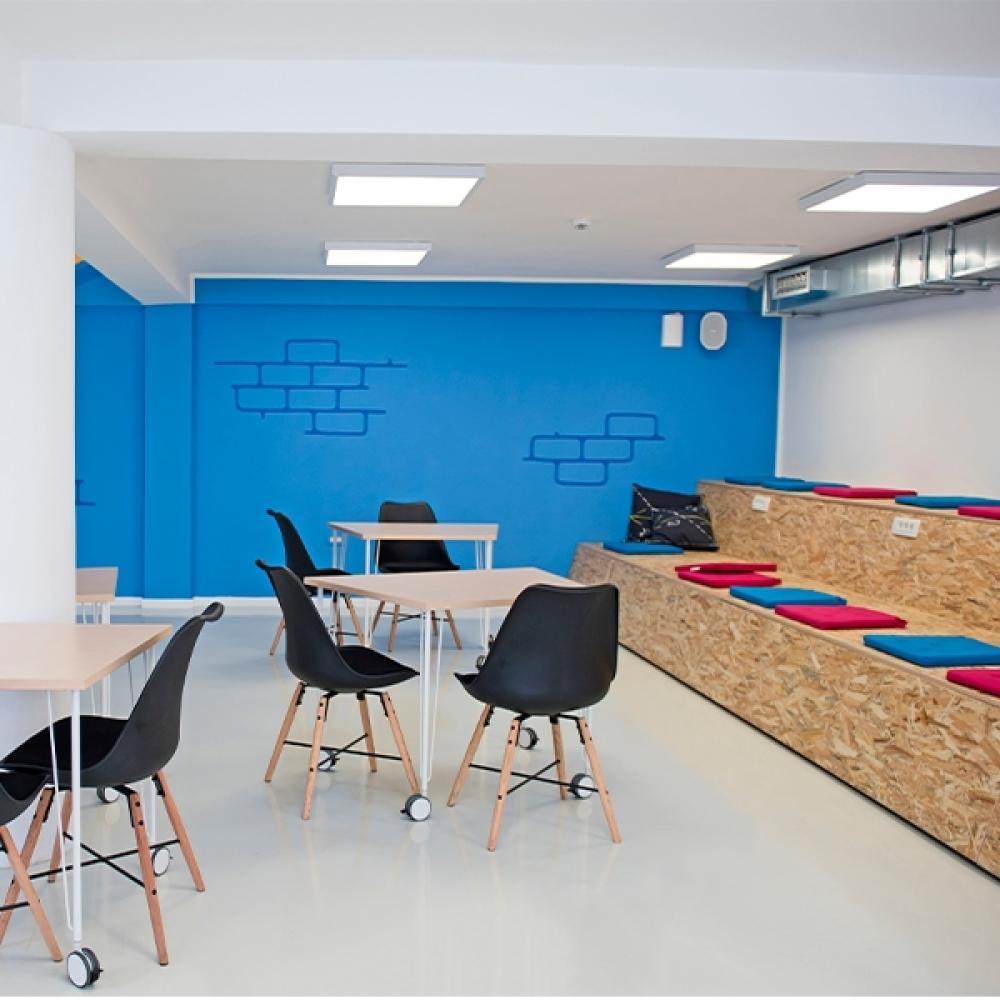 Painel Pop LED Plafon De Sobrepor Com Sensor de Presenca 18W Quadrado 21cm Luz Branca 6500K Bivolt Avant - 2