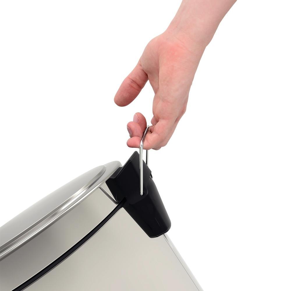 Lixeira Inox com Pedal Brasil com Acabamento Polido e Balde Interno Removível 12L Tramontina - 5