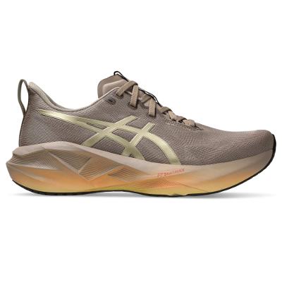 Tênis ASICS Novablast 5 Luxe - Masculino - Dourado/Marrom