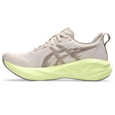 Tênis ASICS Novablast 5 - Feminino - Bege/Marrom