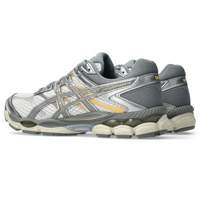 Tênis ASICS Gel Cumulus 16 - Unissex - Bege/Cinza