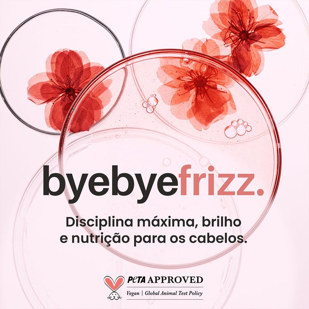 Kit Cadiveu Essentials Bye Bye Frizz - Shampoo e Condicionador e Leave-in Frizz - 8