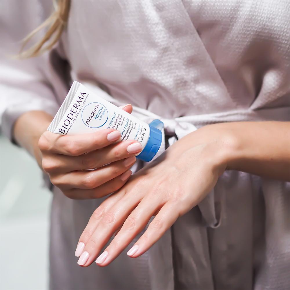 Bioderma Atoderm Creme Hidratante para Mãos e Unhas 50ml - 2