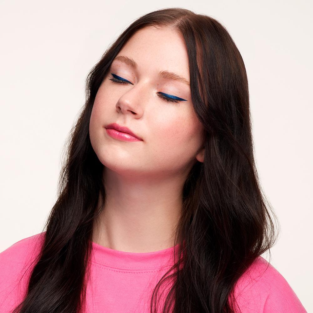 Essence Gimme Glow 10 Nude Iluminador Compacto em Pó 9g - 7