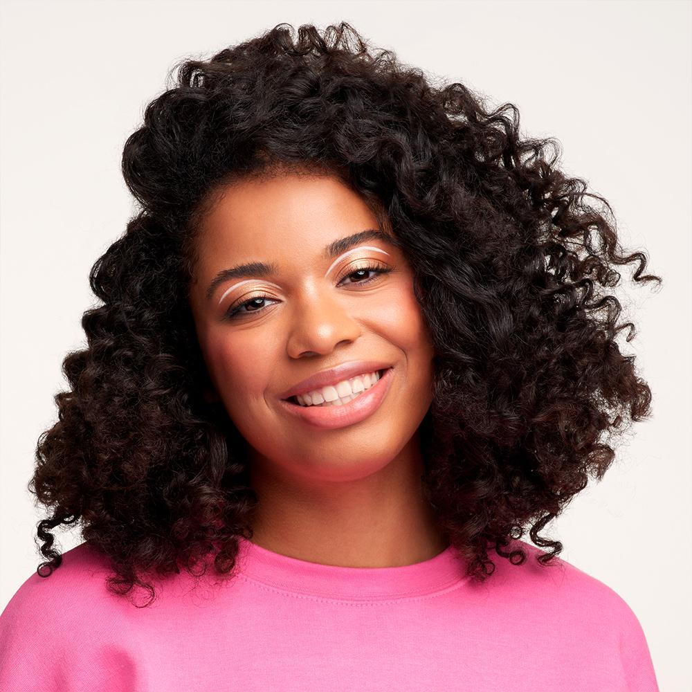 Essence Kajal 04 White Lápis de Olho Cremoso Matte 1g - 7