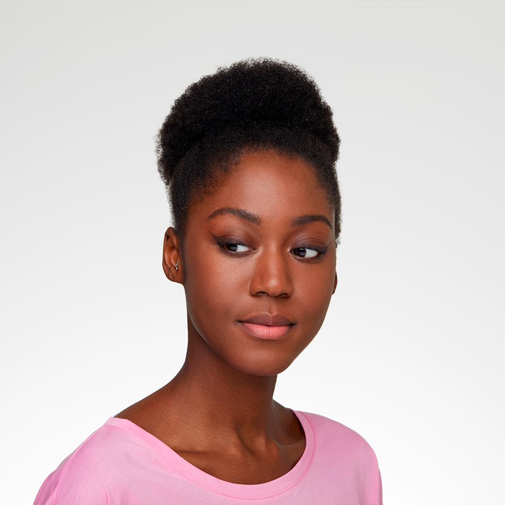 Essence Long Lasting 02 Hot Chocolate Lápis de Olho Cremoso Matte 28g - 6