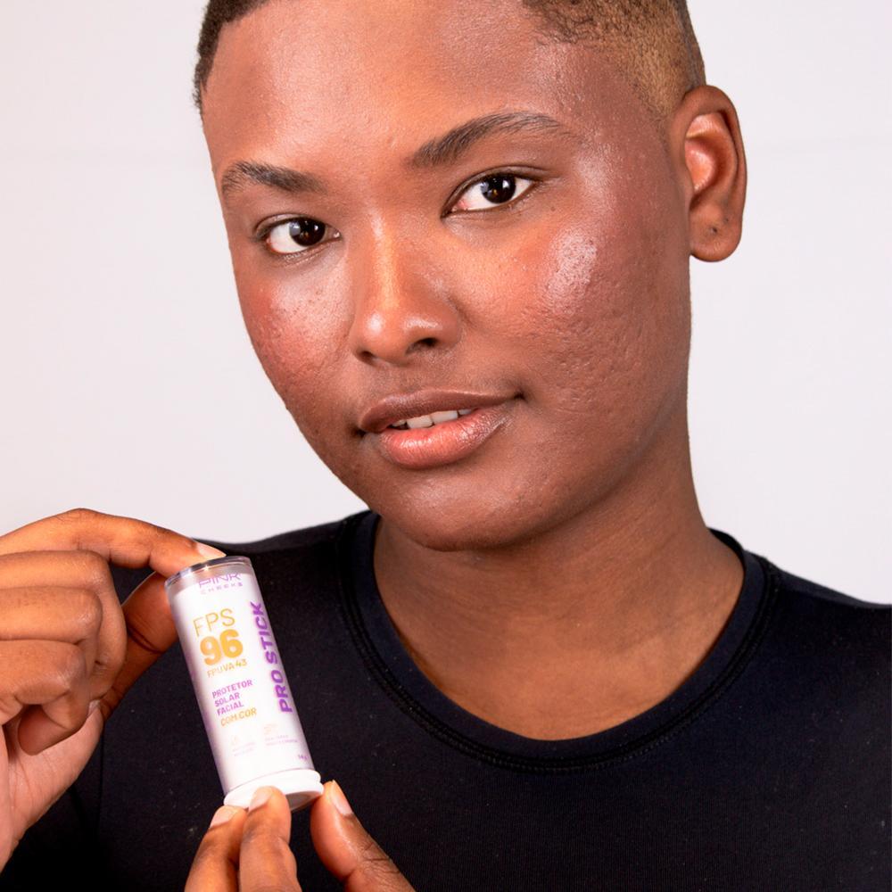 Pink Cheeks Pro Stick FPS 96 FPUVA 43 Pro50 Protetor Solar Facial com Cor 14g - 2