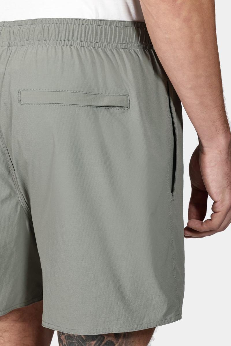 Shorts Aramis de Elástico Liso Maquinetado Verde - 4