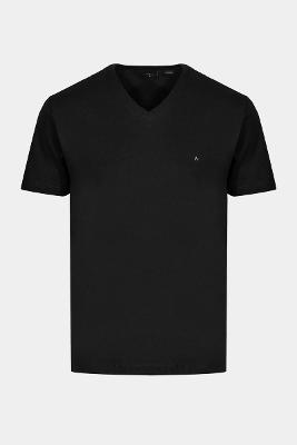 Camiseta Básica Gola v Preto