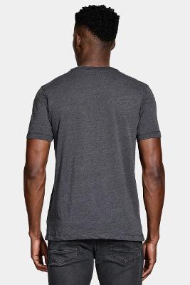 Camiseta Aramis Manga Curta Algodão Básica Preto