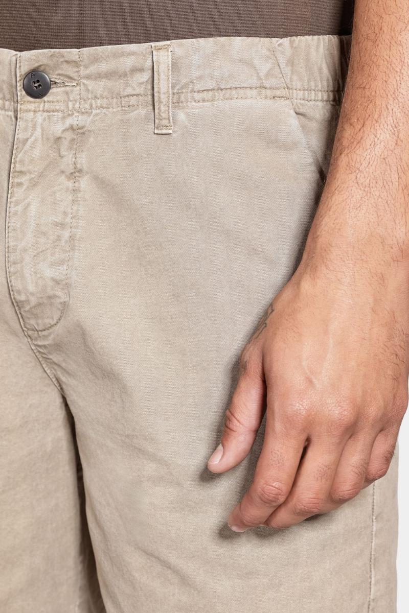 Bermuda Aramis Chino Clássica Estonada Verde Militar - 3