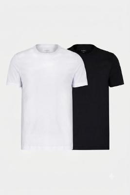 Kit Aramis 2 Camisetas Comfort+ Preto e New Basic Branco - Preto-Branco - G