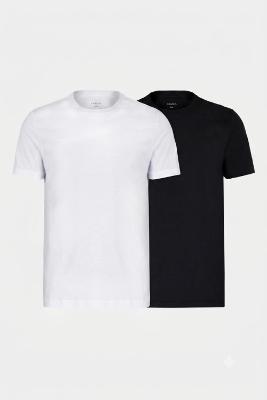 Kit Aramis 2 Camisetas Comfort+ Preto e New Basic Branco - Preto-Branco - G