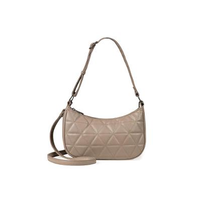 Bolsa Feminina Pequena Baguette Matelassê Fendi