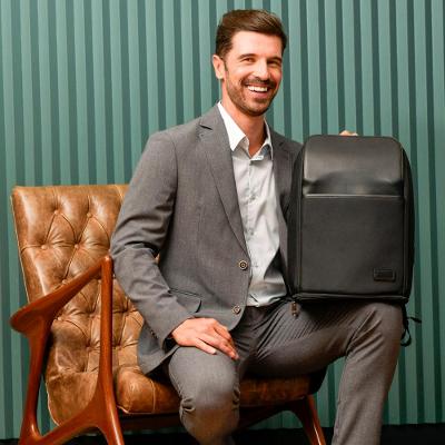Mochila Executiva Masculina Titanium Preta