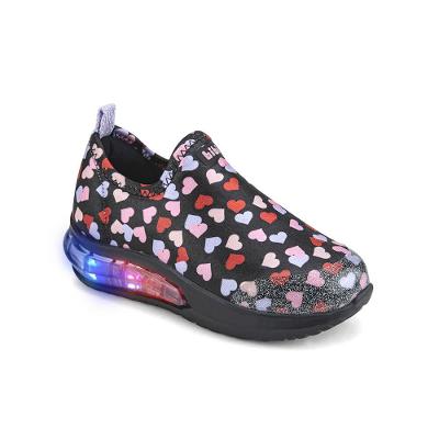 Tênis Infantil de Luz Feminino Preto com Corações Bibi Space Wave 3.0