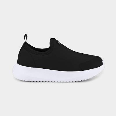 Tênis Infantil Bibi Flash Preto com Solado Branco 18