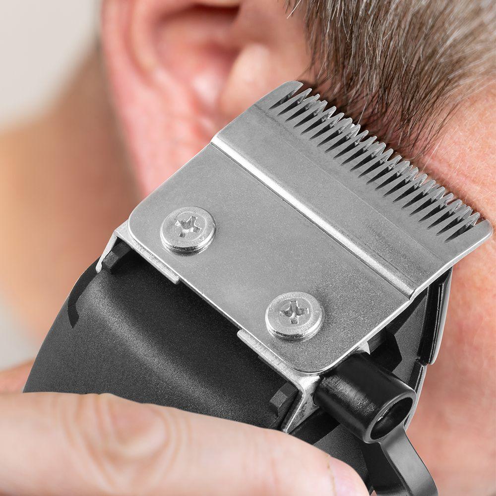 Cortador de Cabelos Britânia BCR18T Titanium 18W - 6