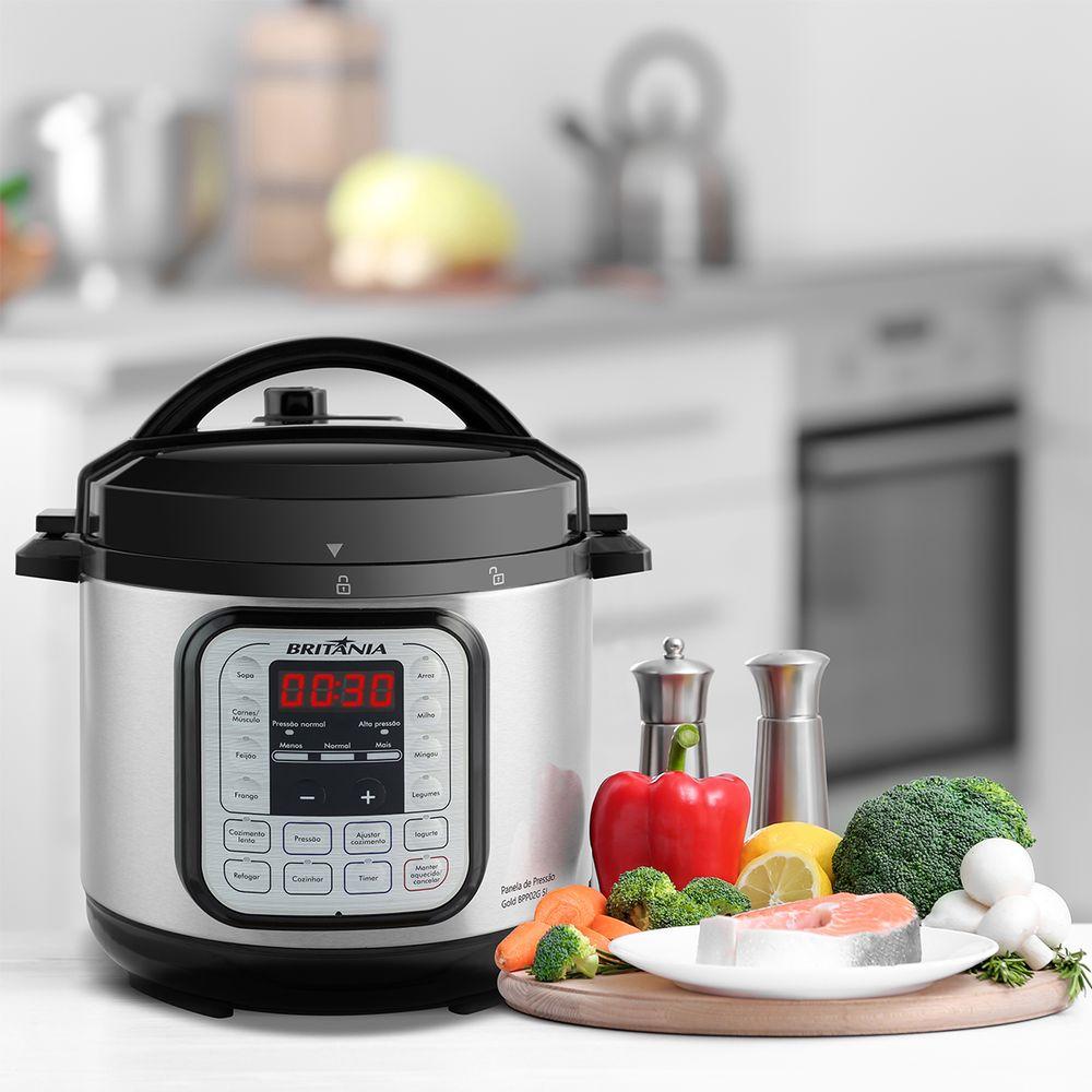 Panela de Pressão Britânia BPP02G Gold 5L 900W - 3