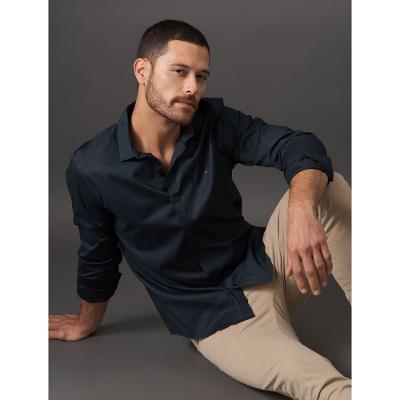 Camisa Masculina Slim Básica de Manga Longa Calvin Klein - Azul Marinho