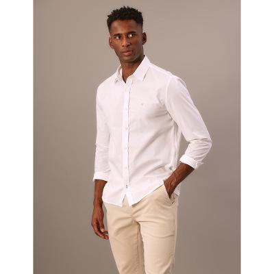 Camisa Manga Longa Regular Lisa Básica Logo No Peito Calvin Klein Jeans - Branco