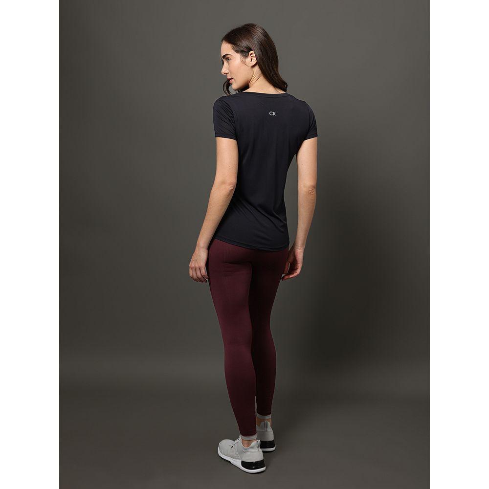 Camiseta Feminina Texturizada Calvin Klein Sport - Preto - 2