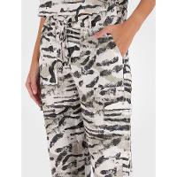 Calça Feminina Cenoura Animal Print Calvin Klein - Off White