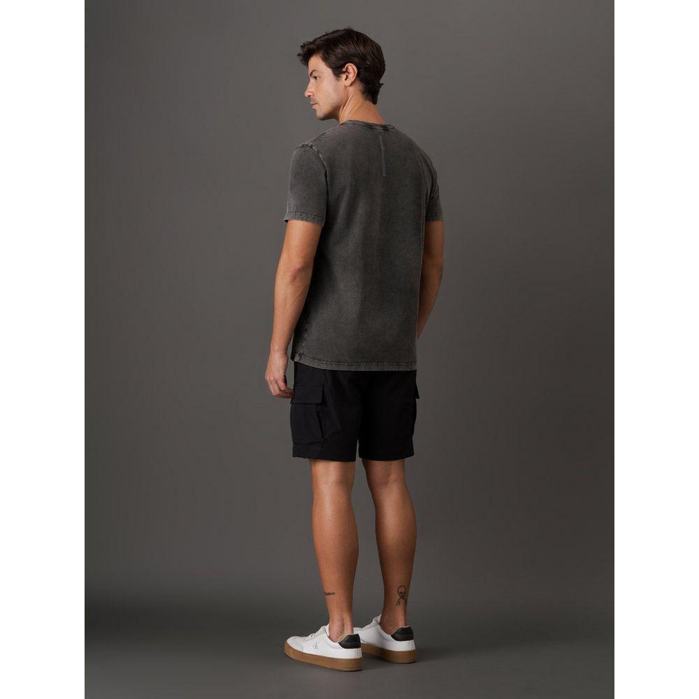 Camiseta Masculina Fading Over The Edge Calvin Klein Jeans - Chumbo - 2