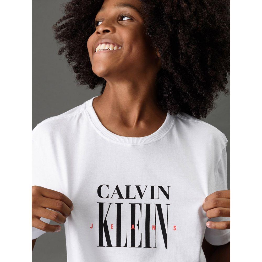 Camiseta Menino Serif Font Calvin Klein Jeans - Branco - 4