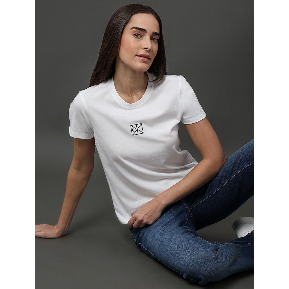 Camiseta Feminina Rubber Patch Calvin Klein - Branco - 5