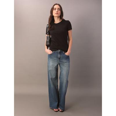 Camiseta Logo Embossed Bordado - Preto