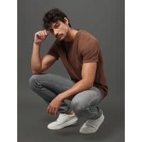 Camiseta Masculina Logo Peito Calvin Klein Jeans - Marrom - 5