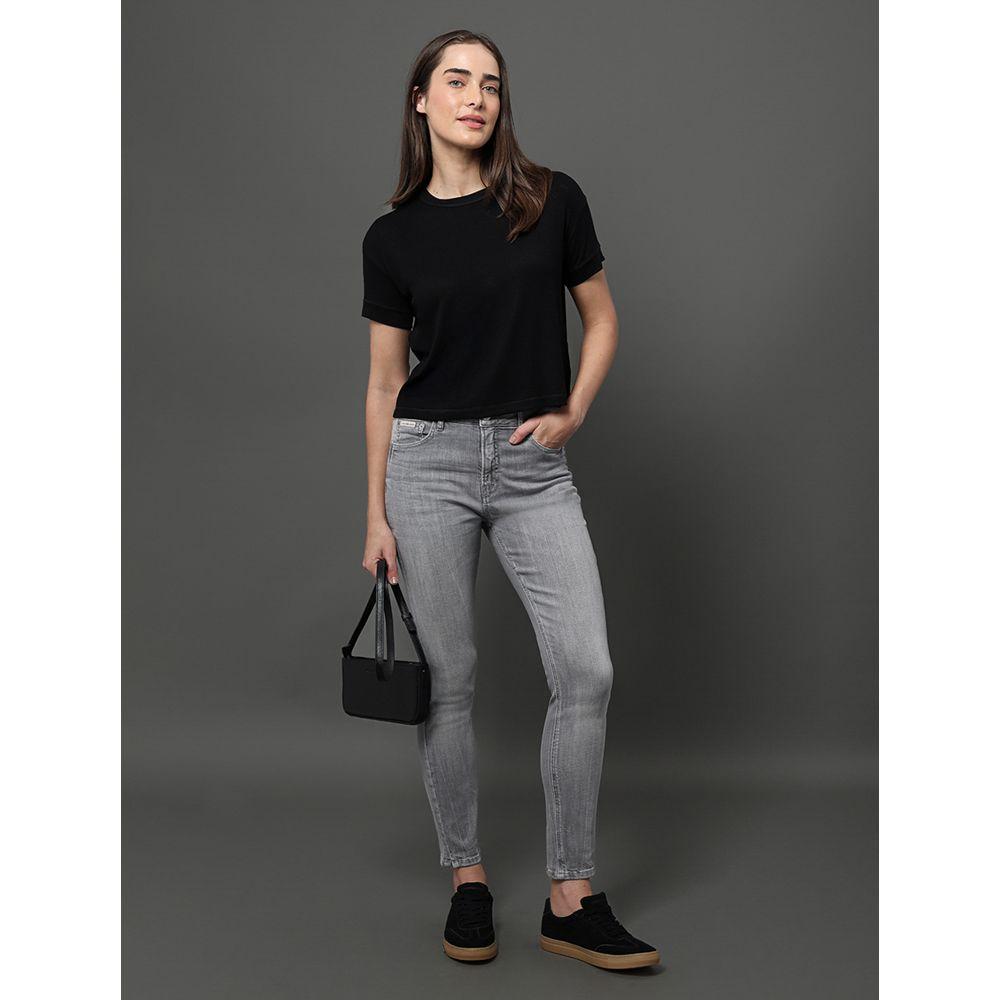 Camiseta Feminina Ribana Viscose Calvin Klein Jeans - Preto - 3