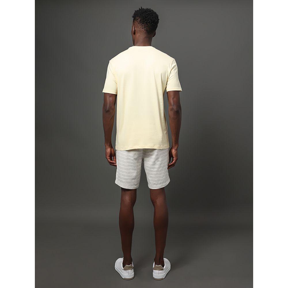 Camiseta Masculina Logo Centralizado Calvin Klein Jeans - Amarelo Manteiga - 2