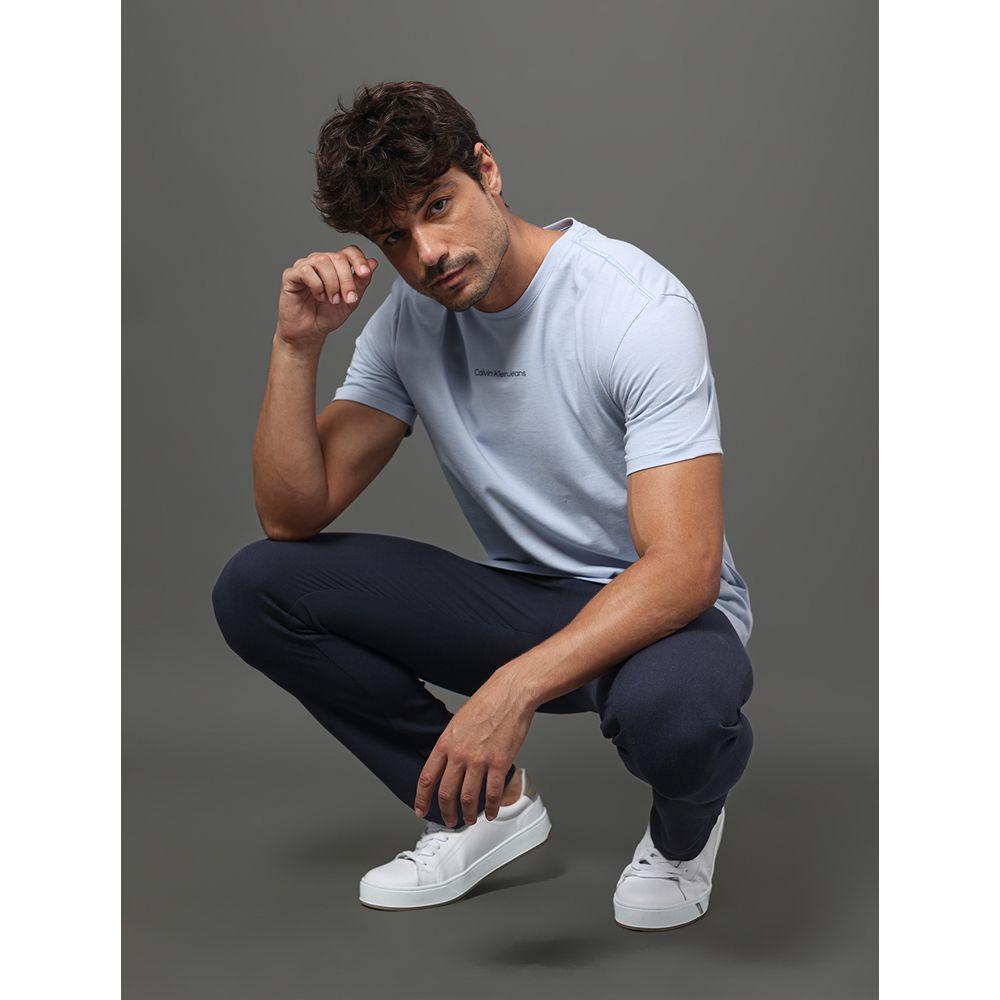 Camiseta Masculina Logo Centralizado Calvin Klein Jeans - Lavanda - 5