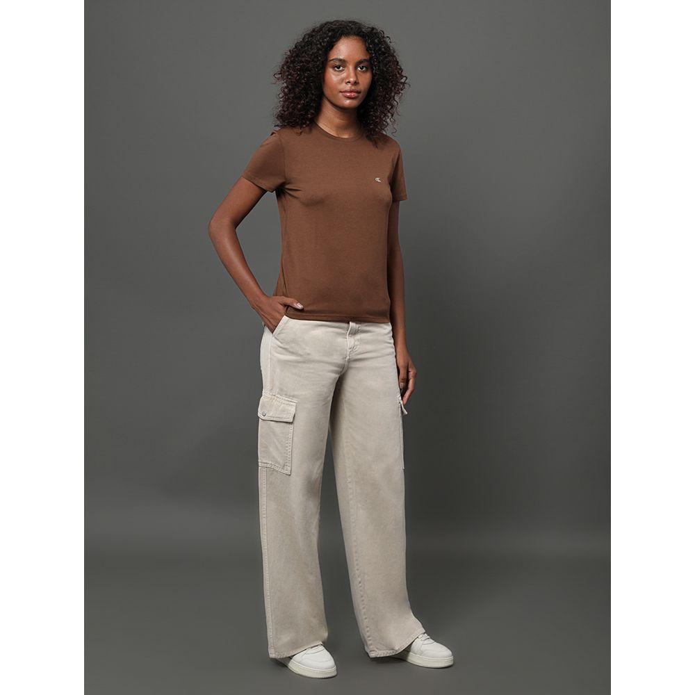 Camiseta Feminina Logo Bordado Calvin Klein Jeans - Marrom - 3