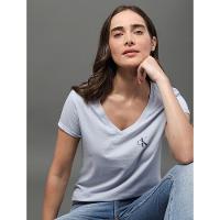 Camiseta Feminina Decote v Reissue Calvin Klein Jeans - Lavanda - 5