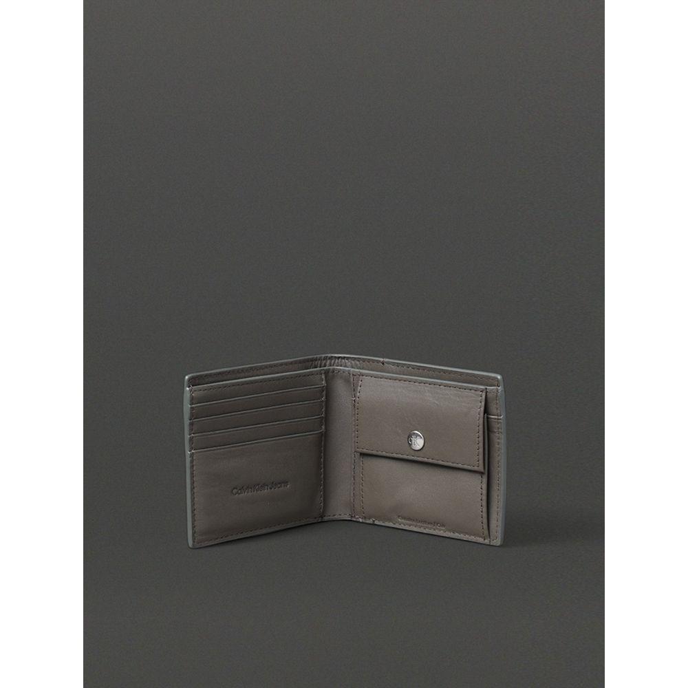 Tenis Ckj Fem Cano Baixo Skate Sneaker  Branco - Preto - 7