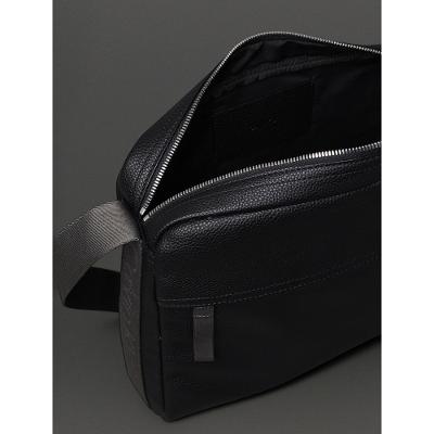 Bolsa Masculina Transversal Cargo Calvin Klein Jeans - Preto