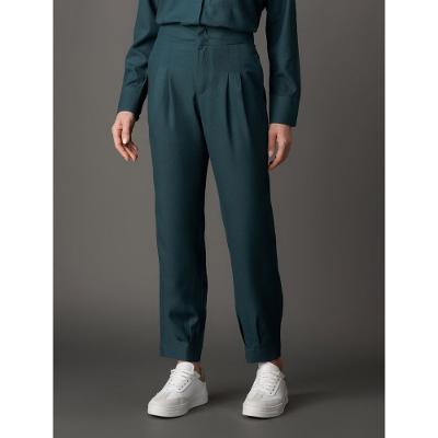 Calça Feminina Cargo de Viscose Calvin Klein - Verde