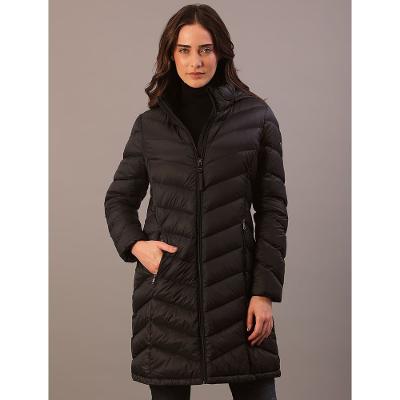 Jaqueta Calvin Klein Feminina Alongada Matelassê Capuz Remo - Preto