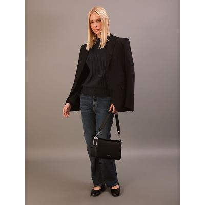 Suéter  Calvin Klein Feminino Manga Longa Gola Johnny Com Lã - Preto