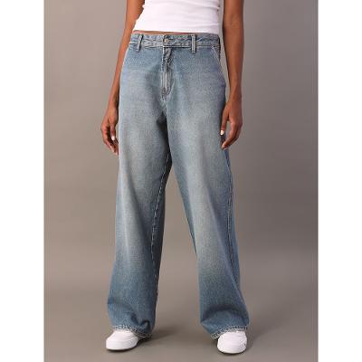 Calça Jeans Feminina Low Crotch Bolso Faca - Azul Claro
