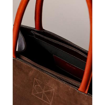 Bolsa Média Calvin Klein Feminina Camurça Contraste - Marrom