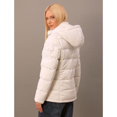 Jaqueta Calvin Klein Feminina Down Matelassê Botões e Capuz - Off White