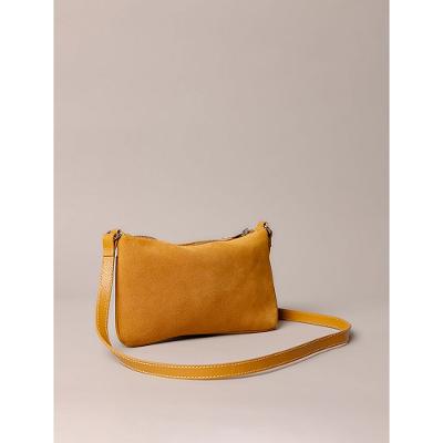 Bolsa Pequena Calvin Klein Jeans Feminino Camurça - Mostarda