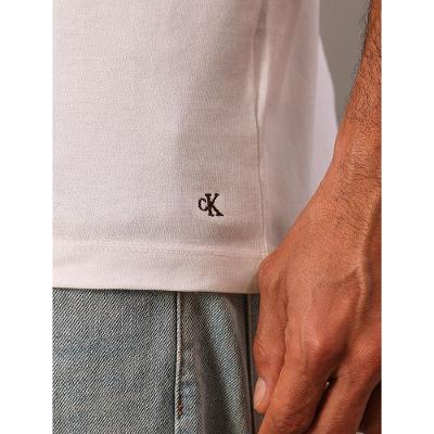 Camiseta Manga Curta Calvin Klein Jeans Masculino Boxy Gola Colorida - Off White