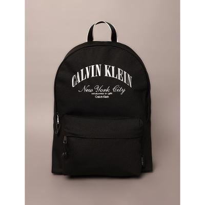 Mochila Ckj Redonda Graphic Logo - Preto