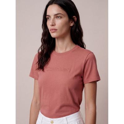 Camiseta Logo Embossed Bordado - Blush