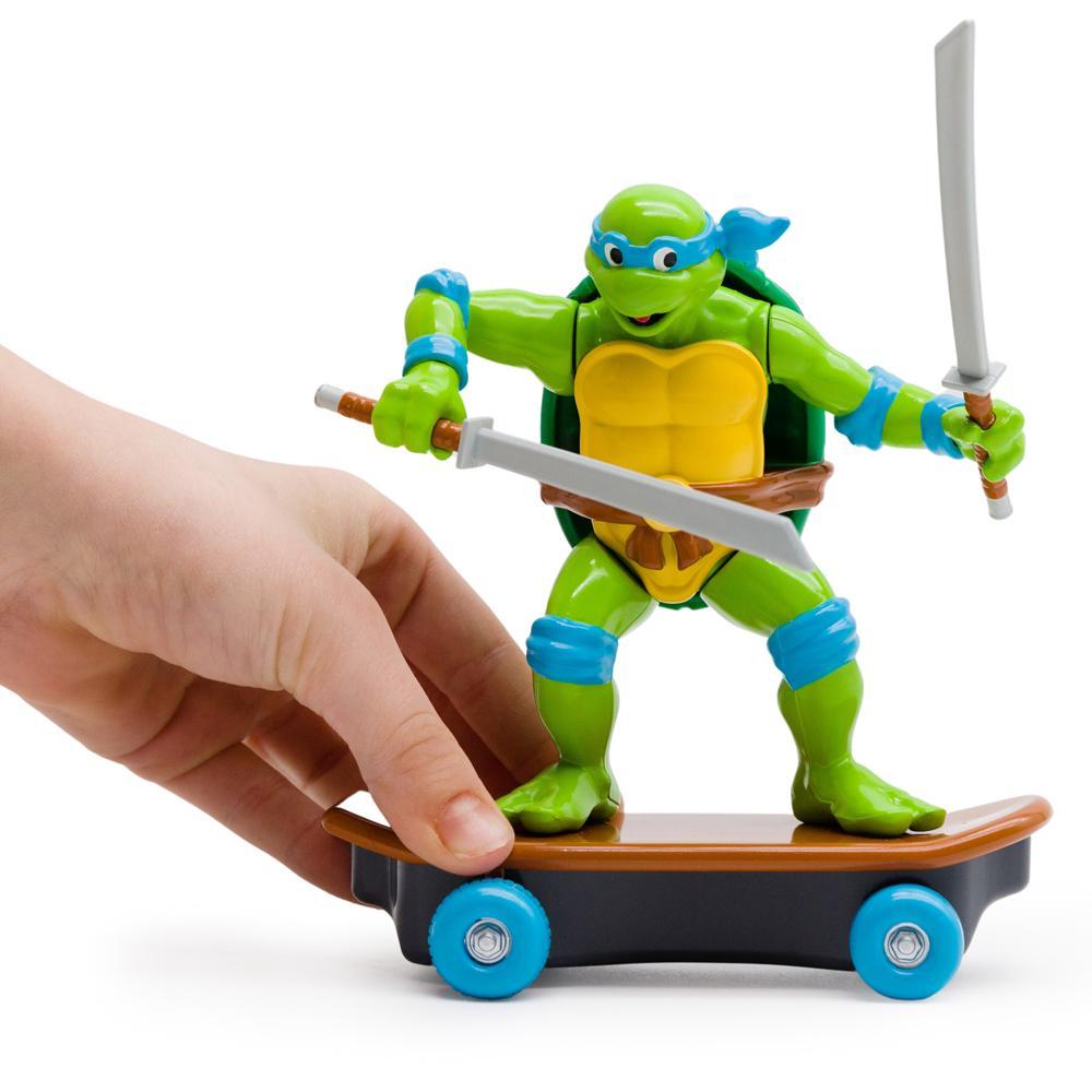 Skate Pull Back Tartarugas Ninja Sewer Shredders - Leonardo - 2
